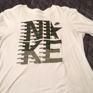 Nike long sleeve shirt